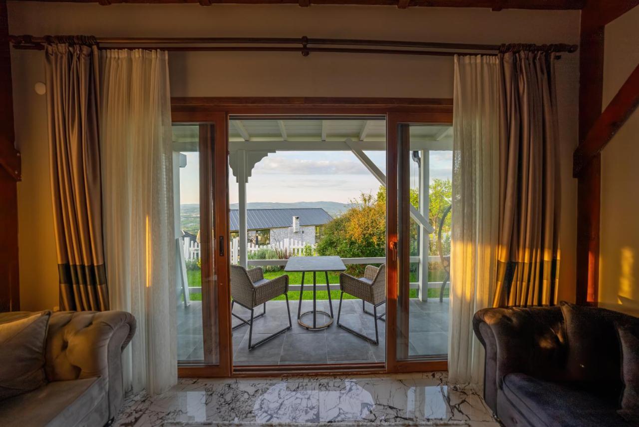Alya Kartepe Villa Hotel コジャエリ エクステリア 写真